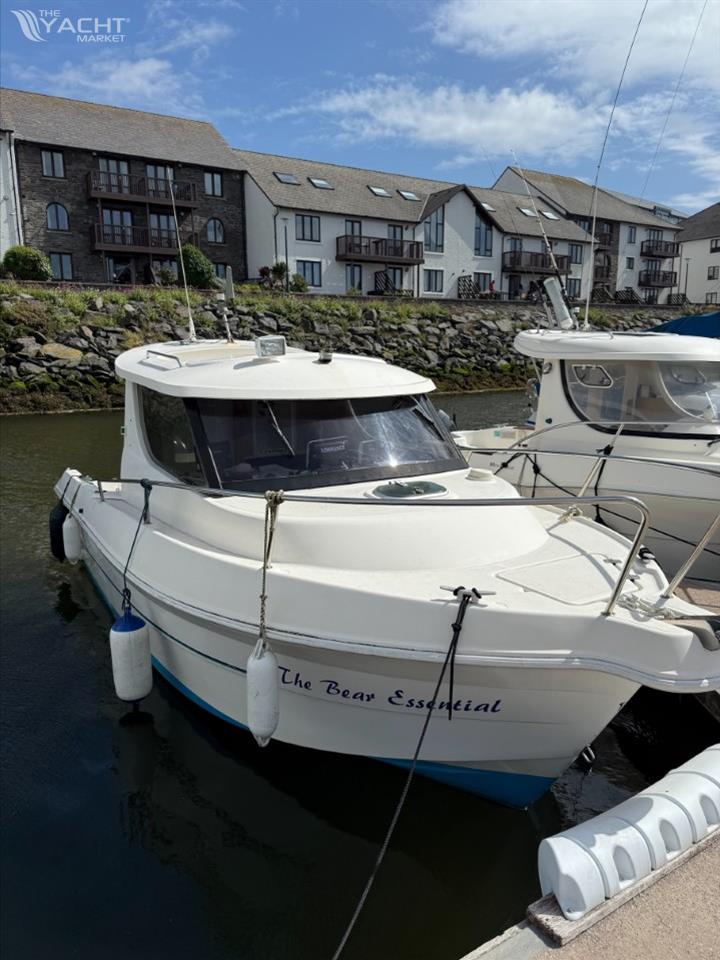 Dell Quay Marlin 650 Explorer