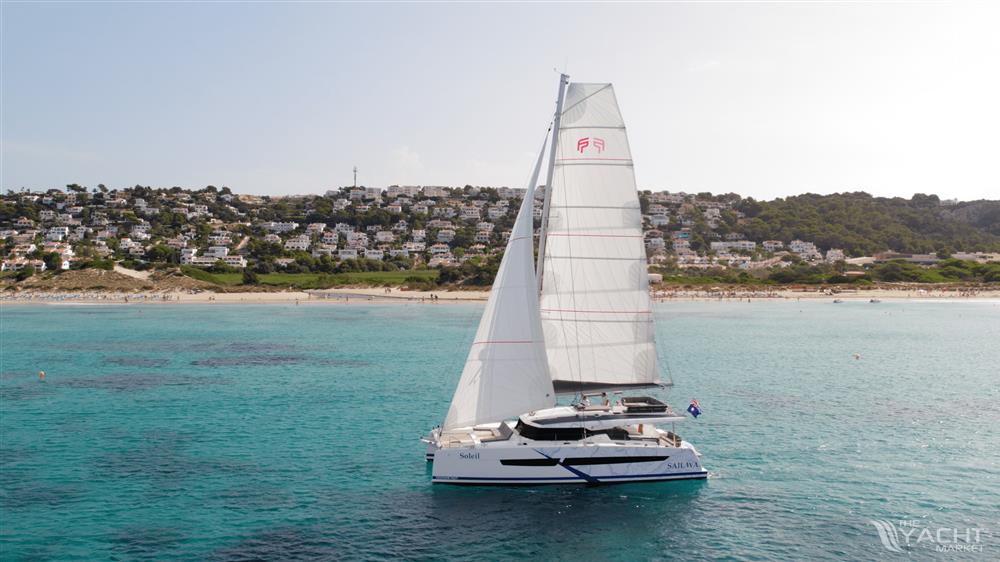 Fountaine Pajot Aura 51 (Smart Electric)