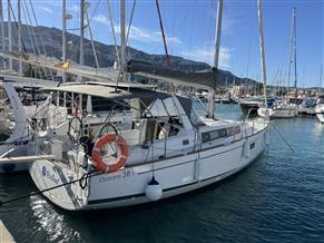 Beneteau 38.1