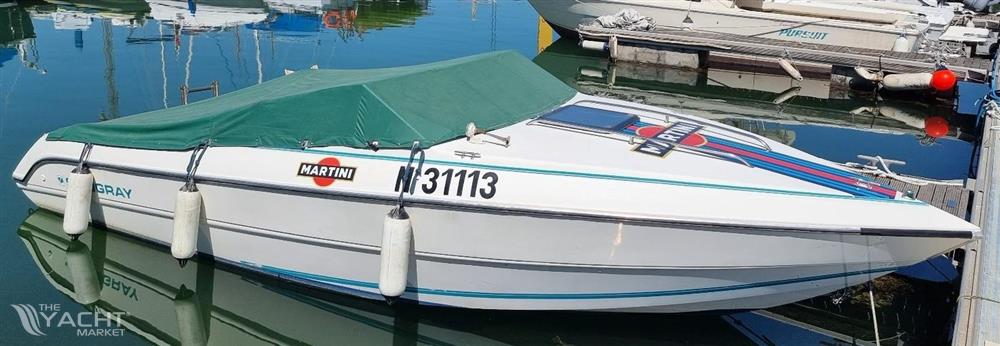 STINGRAY 657 ZP - VOLVO PENTA V6 DUOPROP