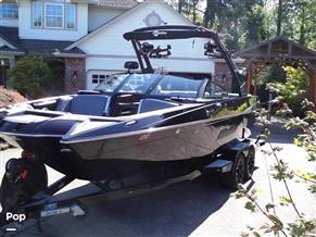 Malibu Wakesetter 22 MXZ