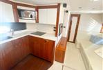 Sunseeker Predator 60 - 7 - Galley