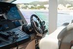 Sunseeker 74 Sport Yacht - 18 - Helm