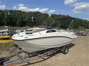 Quicksilver 555 Cabin