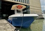 Robalo R222 Centre Console