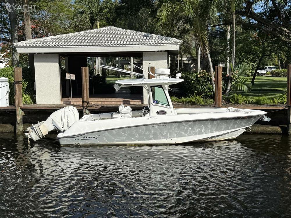 Boston Whaler 280 Outrage - Profile