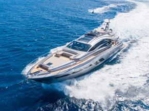Pershing 8X