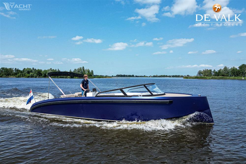 Chapman Tender 935 - Picture 1