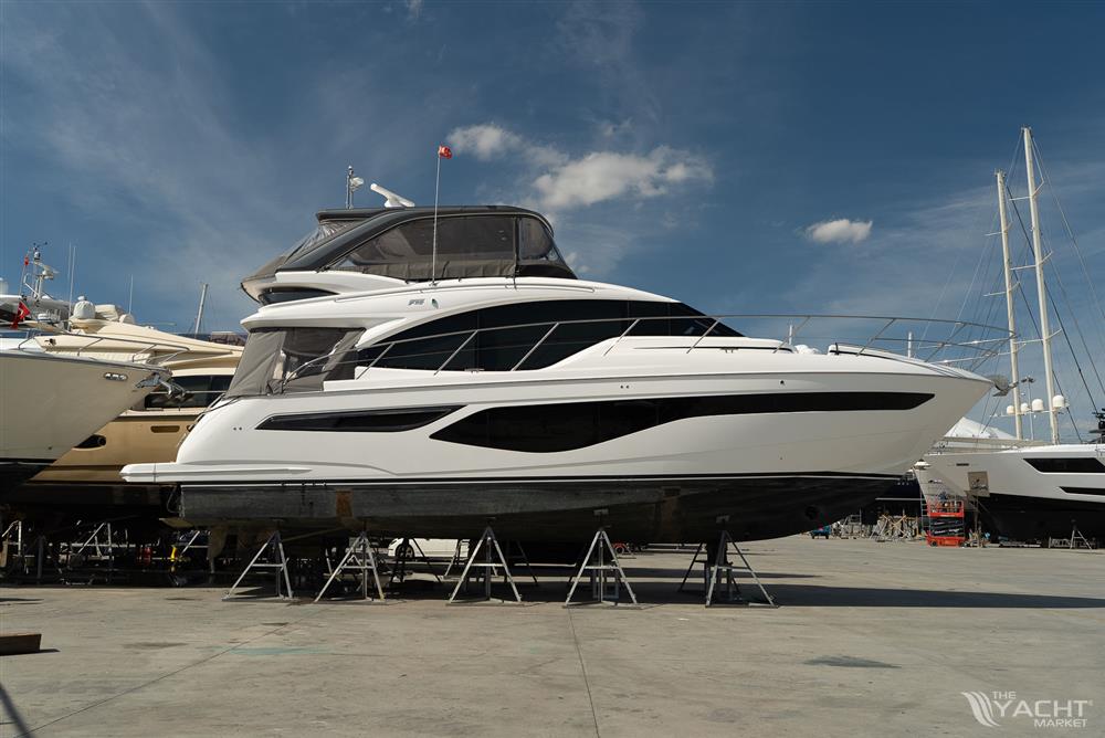 Princess Yachts F55