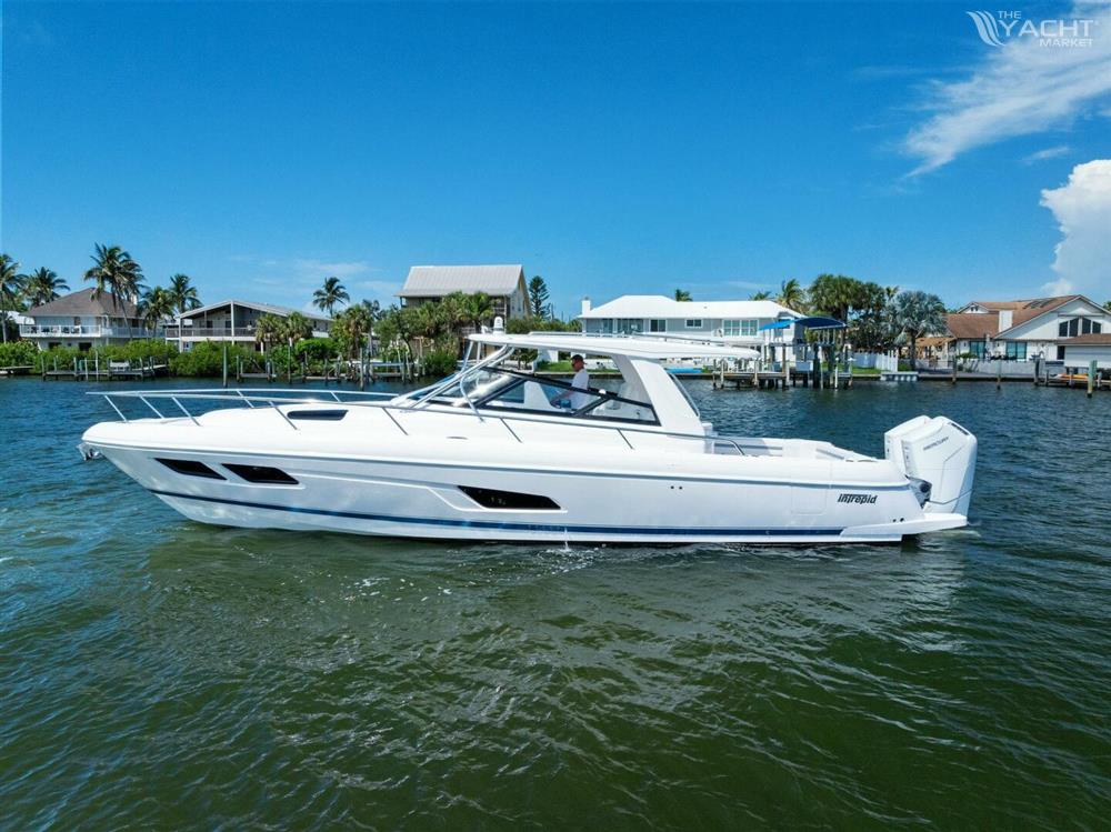 Intrepid 438 Evolution