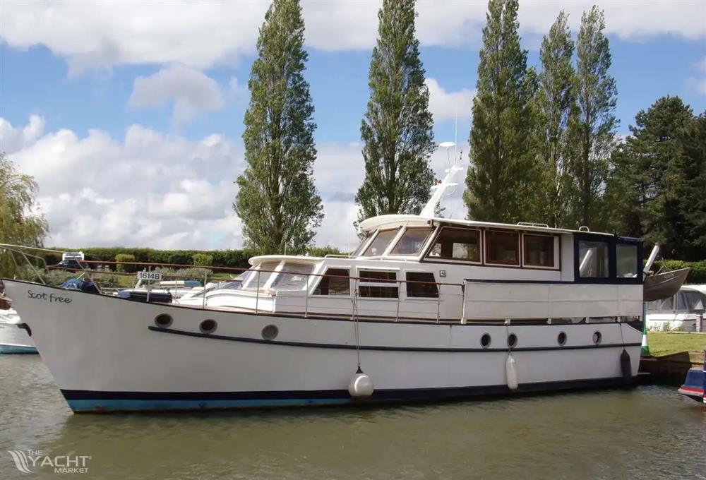 Stevens Gentleman&#39;s Motor Cruiser
