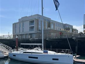 Beneteau Oceanis 40.1