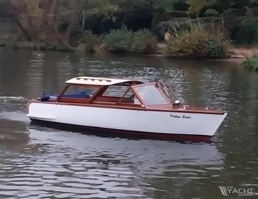 George Wilson &amp; Sons 19ft Wooden Dayboat