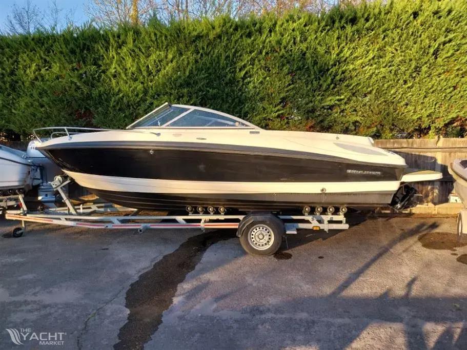 Bayliner 652 Overnighter