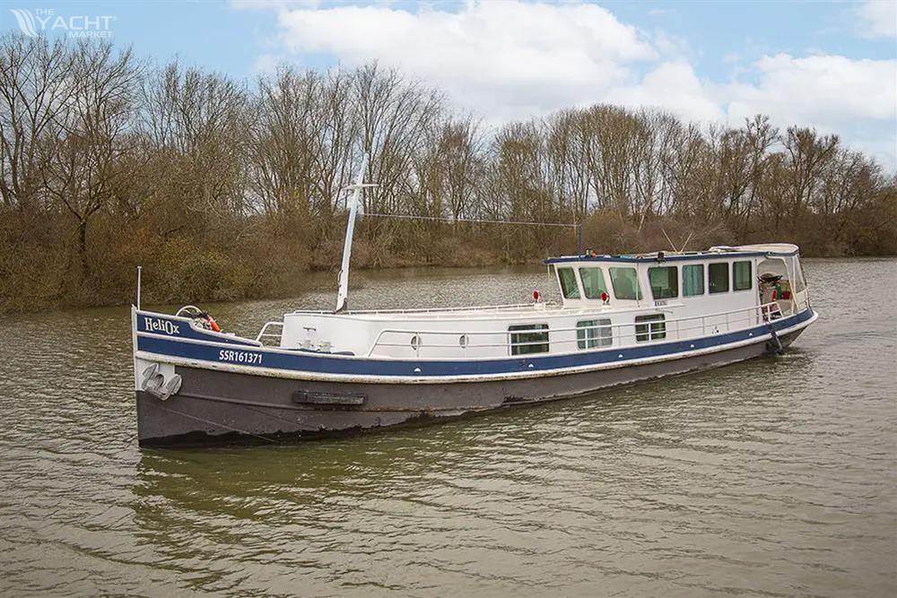 Luxe Motor Dutch Barge