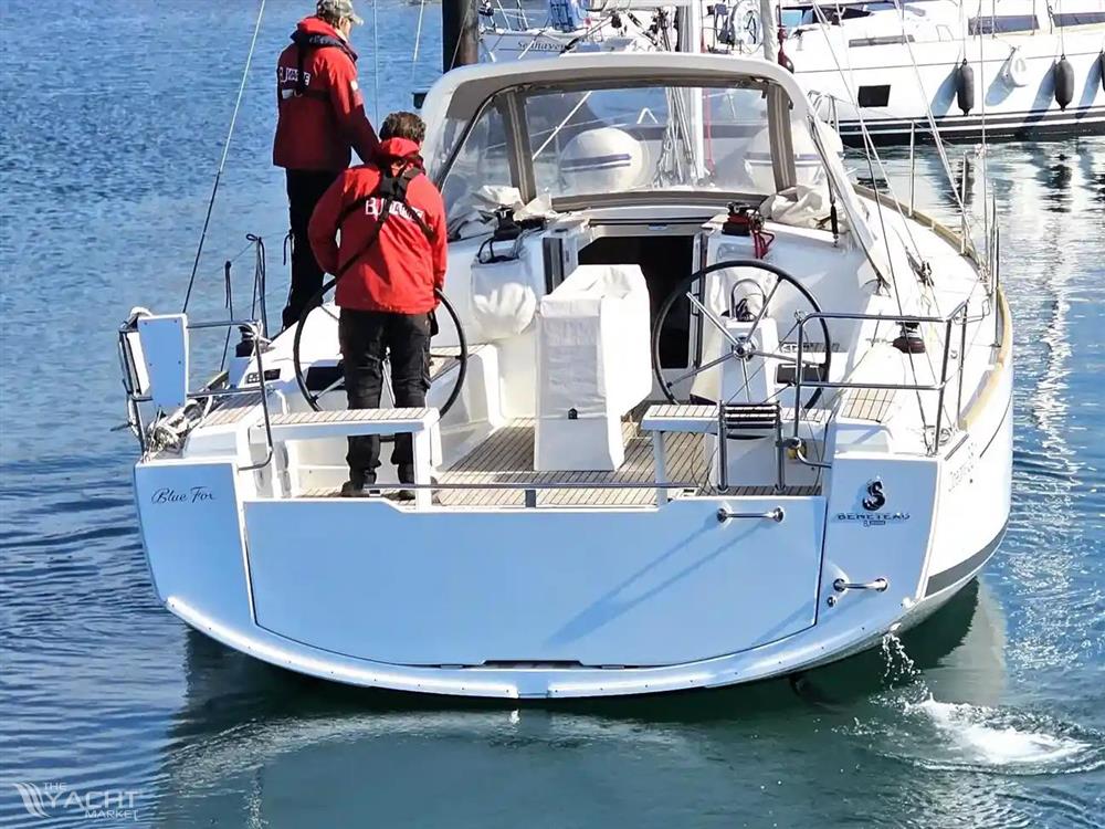Beneteau Oceanis 38.1