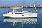 Beneteau Oceanis 38.1