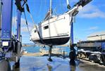 Beneteau Oceanis 38.1