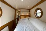 Mel Davis 70ft Narrowboat