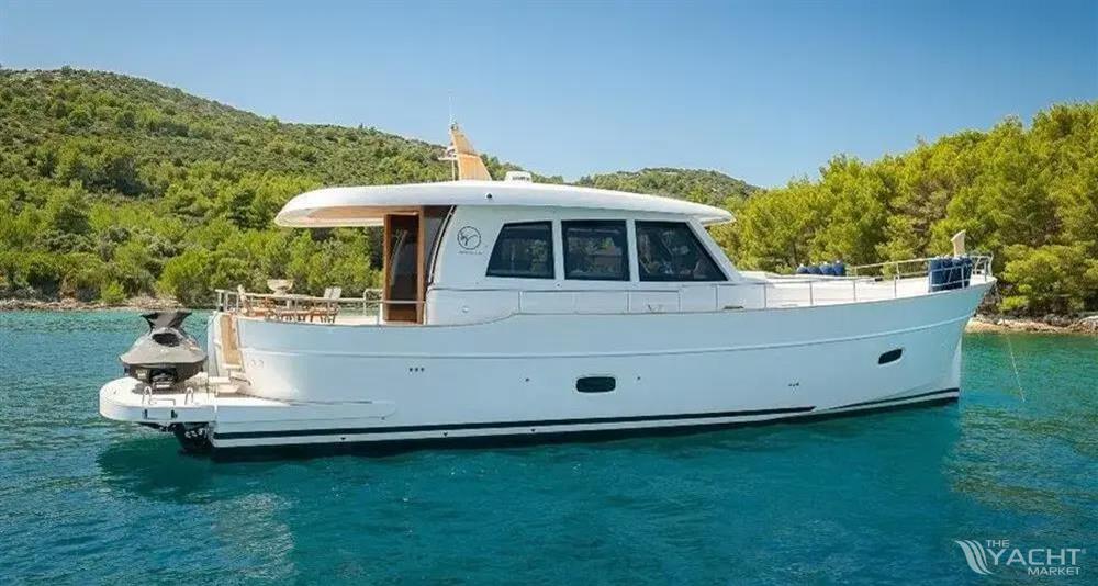 Sasga Yachts Menorquin 55 Hardtop
