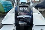 Bayliner Element E5