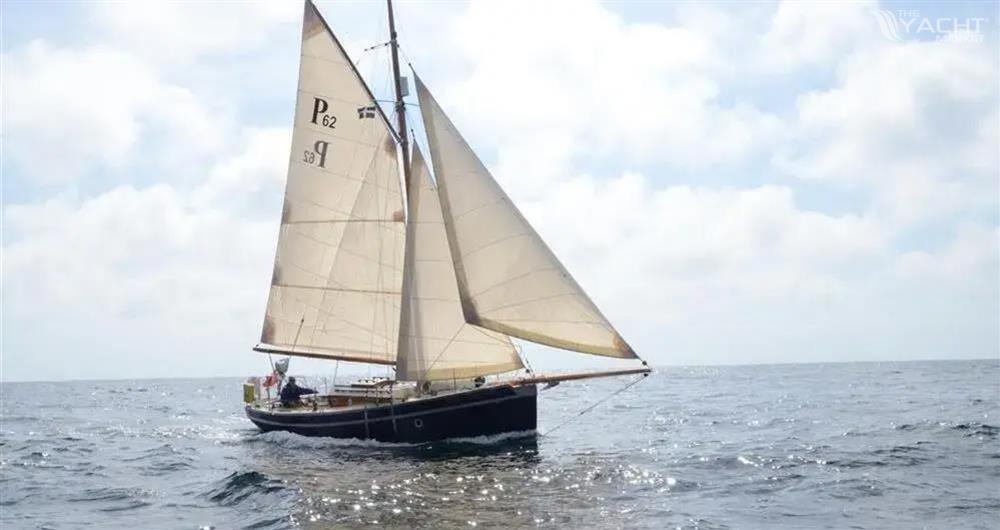 Cornish Crabbers Pilot Cutter 30
