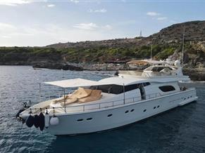Ferretti Yachts 80