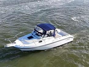 Boston Whaler 23 Conquest