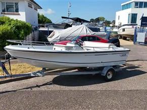 Boston Whaler Rage 15