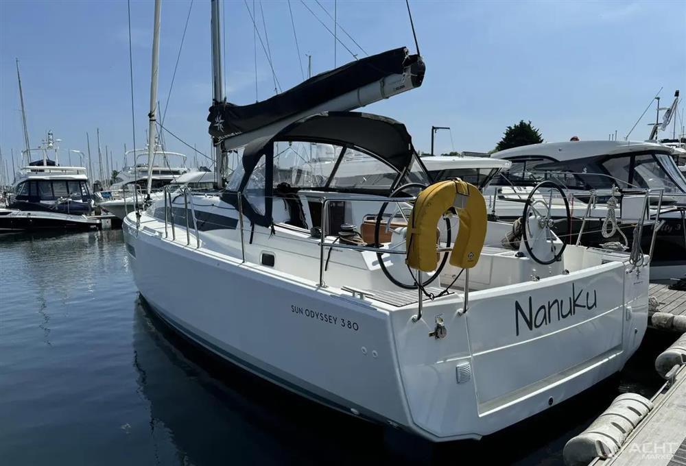 Jeanneau Sun Odyssey 380