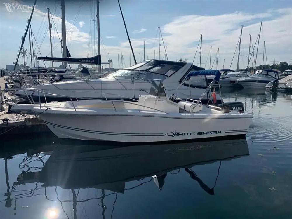 White Shark Bx 25 Br