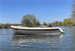Interboat Intender 820