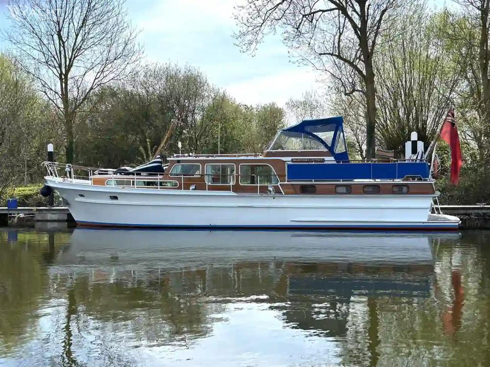 Super Van Craft 1380