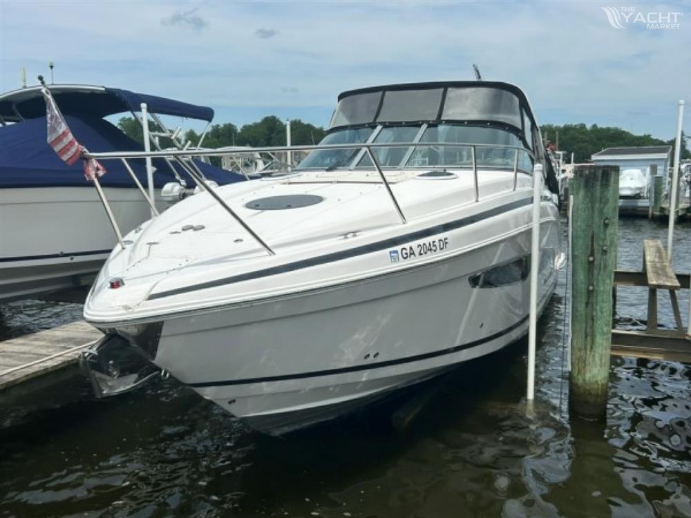 Regal Regal 32 Express - Used Power Power Boat for sale