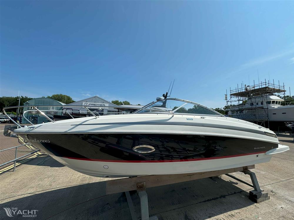 Bayliner 742 Cuddy - Bayliner 742 Cuddy - Port side