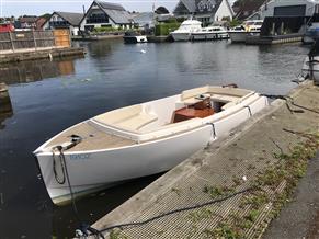 English Harbour Yachts 16