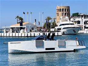 De Antonio Yachts D33 OPEN