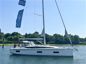 Bavaria C42