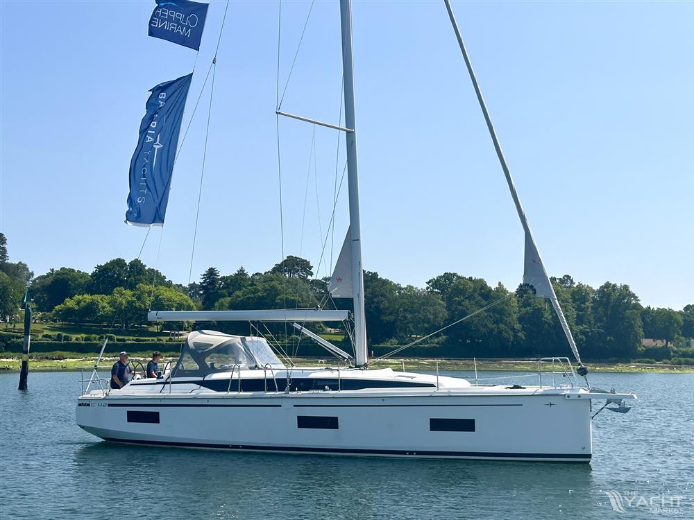 Bavaria C42 - 2020 Bavaria C42 1