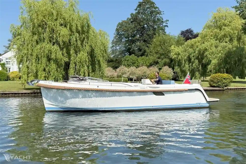 Interboat Intender 950