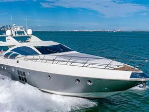 Azimut 86S