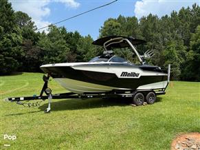 Malibu M220