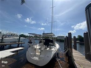 Catalina 350