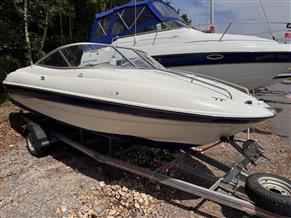 Bayliner 602 Cuddy