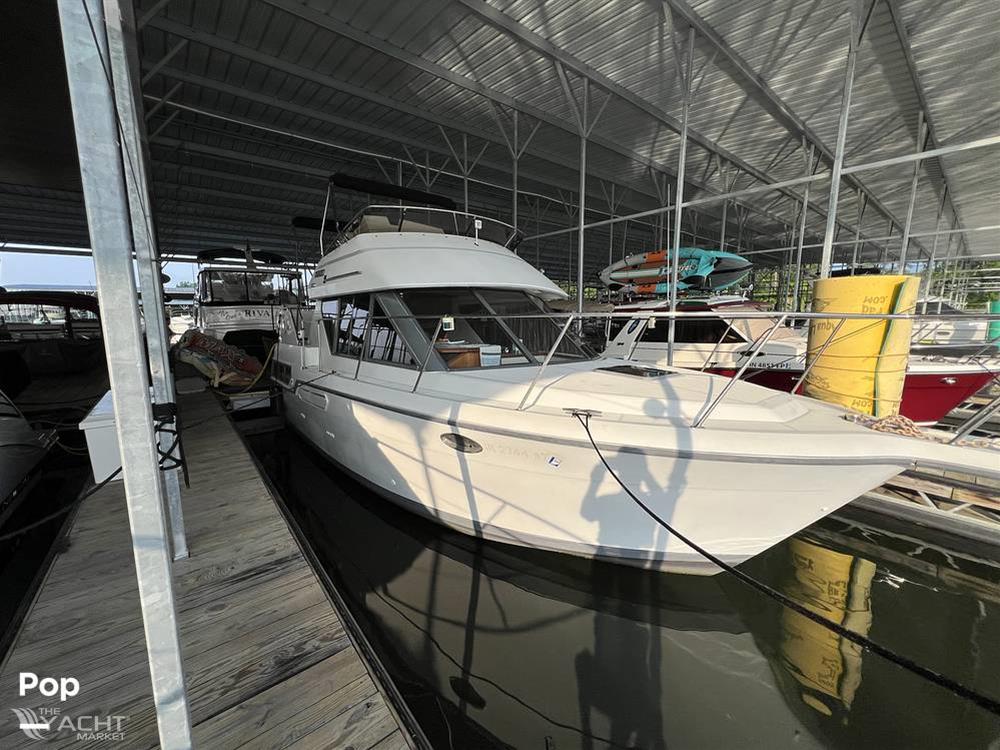 Carver 300 Aft Cabin - 1994 Carver 300 Aft Cabin - Photo #1