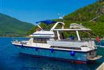 Kha Shing Yachts 53