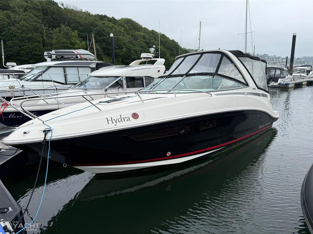 Bayliner 842