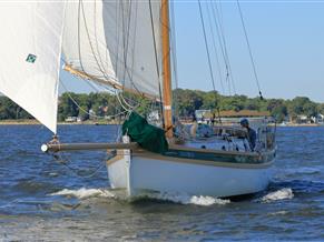 Heard 28 Gaff Cutter