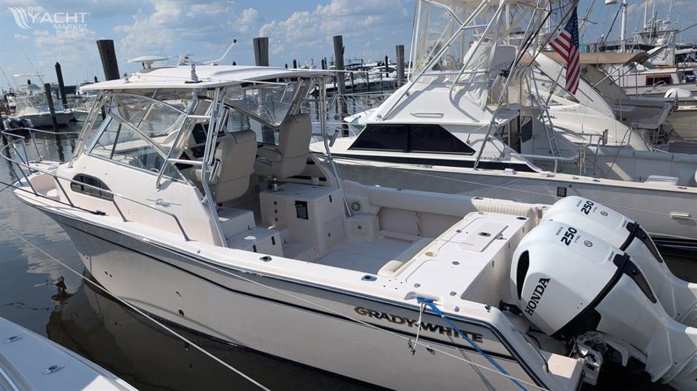 Grady-White 300 Marlin