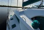 Lagoon 421